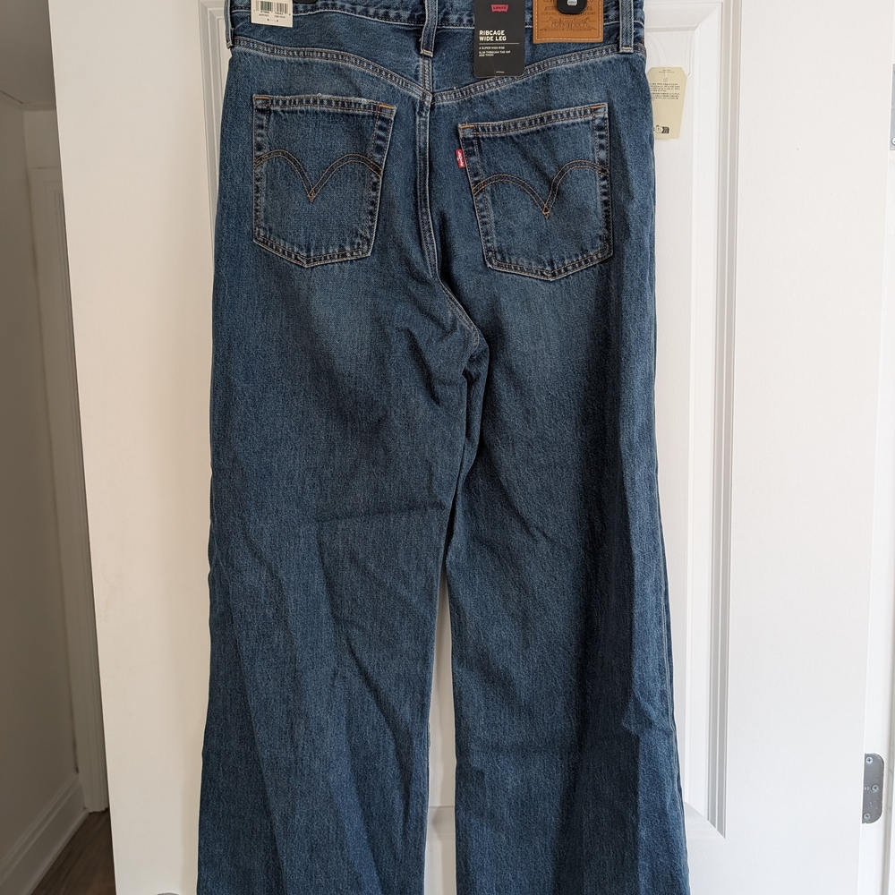 Size 31 Classic Blue Women's Jeans - Picture 5 of 8